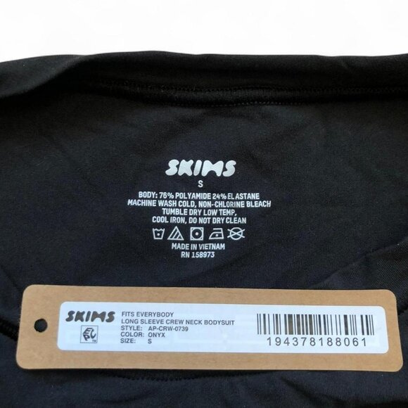Skims Fits Everybody Long Sleeve Bodysuit - Picture 6 of 8